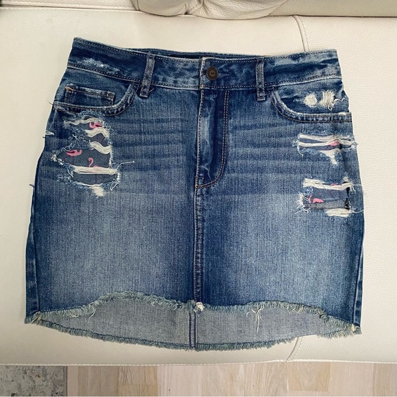 Hollister Dresses & Skirts - Hollister Denim 5-Pocket Skirt distressed